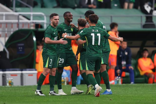 开云官网-6比1！国安提前过节 塞蒂恩希望能够延续精气神